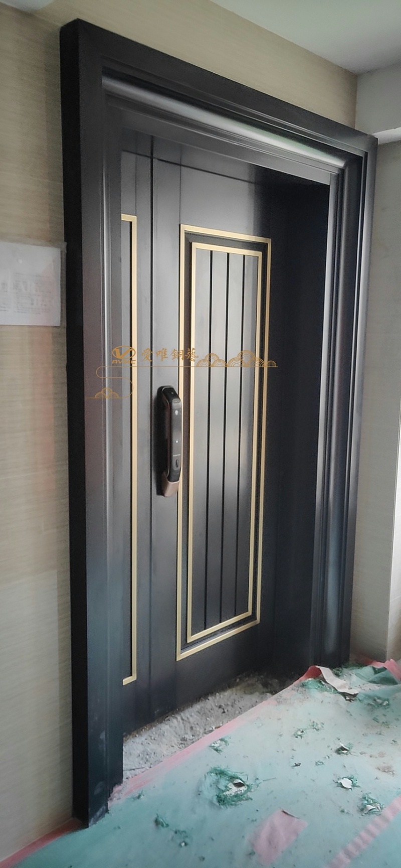 極簡風格銅門 (2)